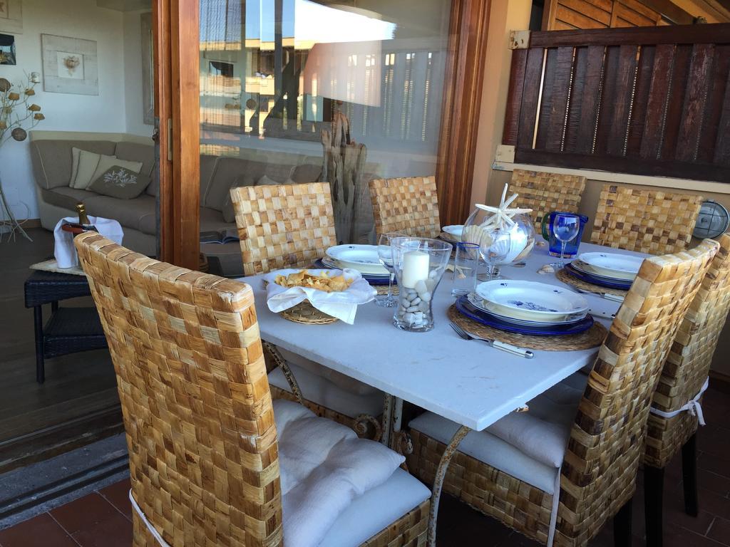 Smeralda Residenza Di Charme Portisco Ruang foto